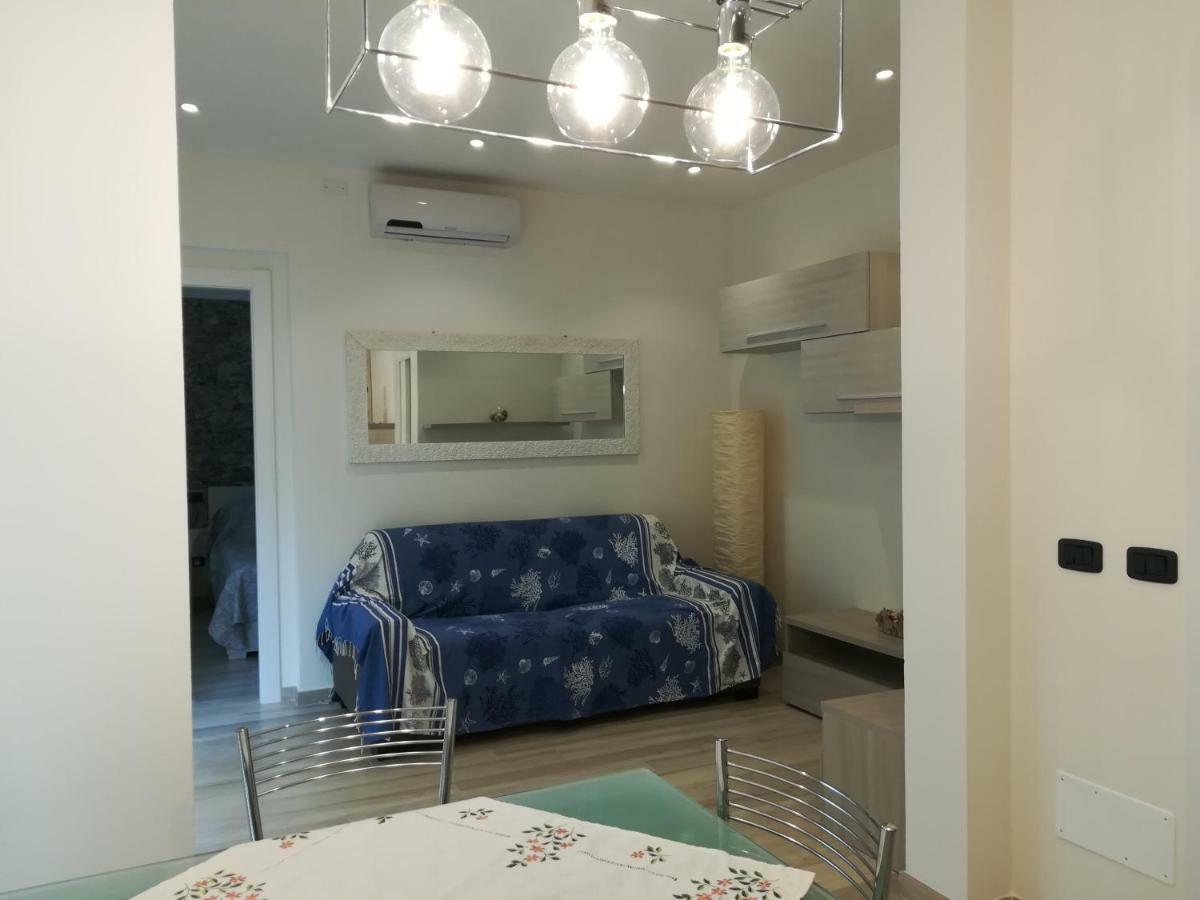 Casa Anna Apartment โมเนเลีย ภายนอก รูปภาพ
