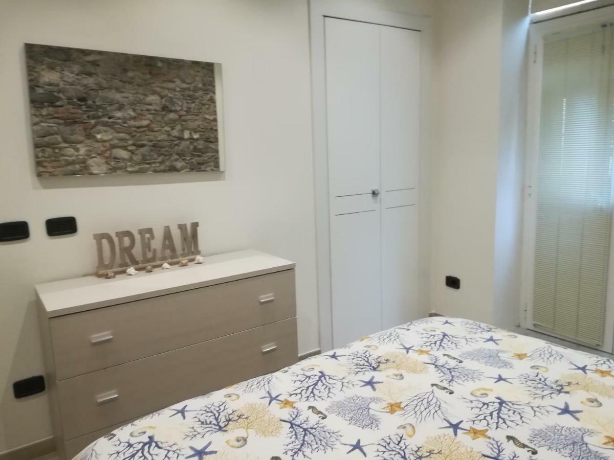 Casa Anna Apartment โมเนเลีย ภายนอก รูปภาพ